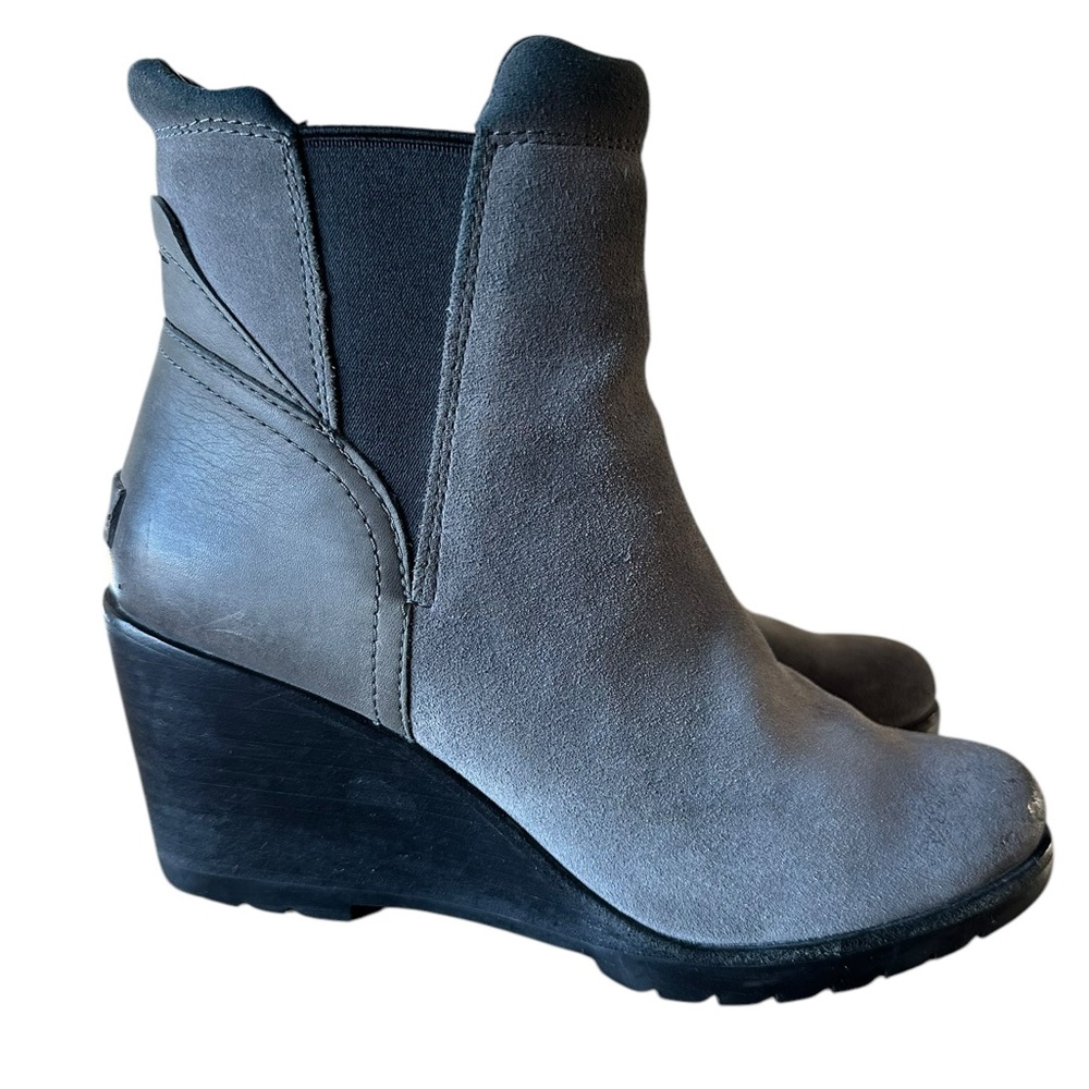 Sorel Women's After Hours Chelsea Wedge Boots Quarry Grey Suede US 9 B2